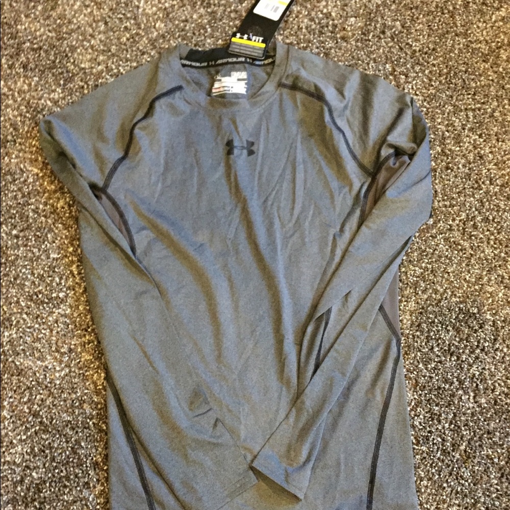 Men’s new under armour compression shirt